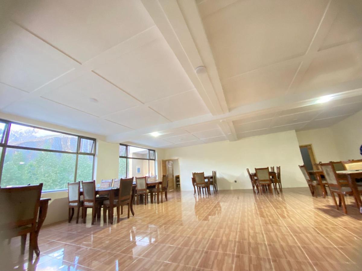 Apex Hotels And Resorts Hussaini Karimabad  外观 照片