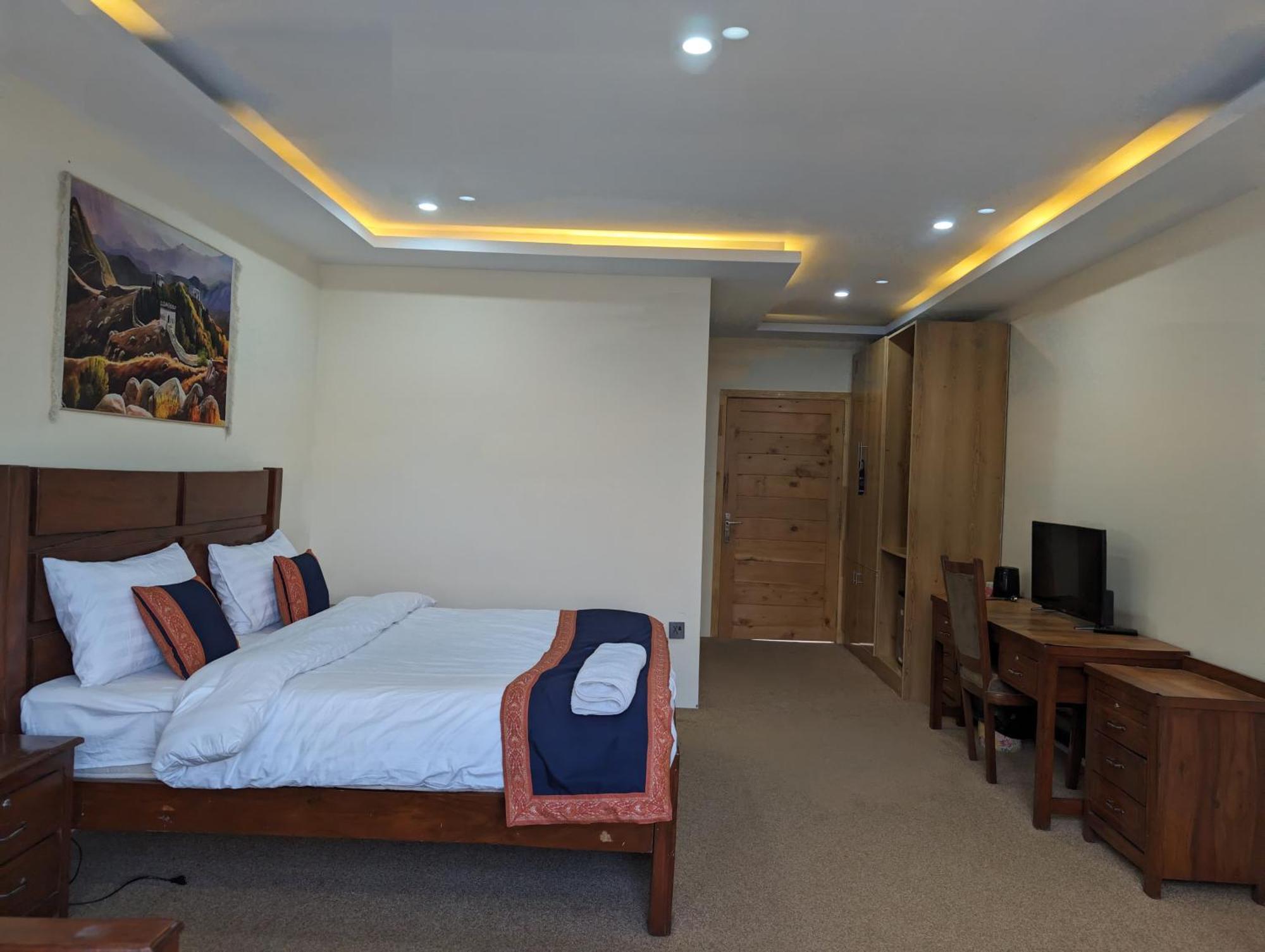 Apex Hotels And Resorts Hussaini Karimabad  外观 照片