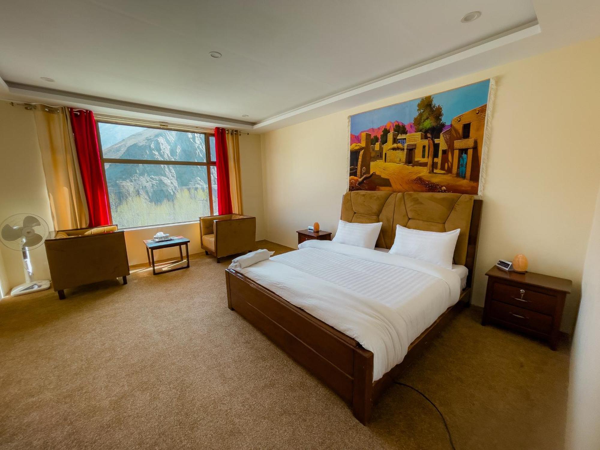Apex Hotels And Resorts Hussaini Karimabad  外观 照片