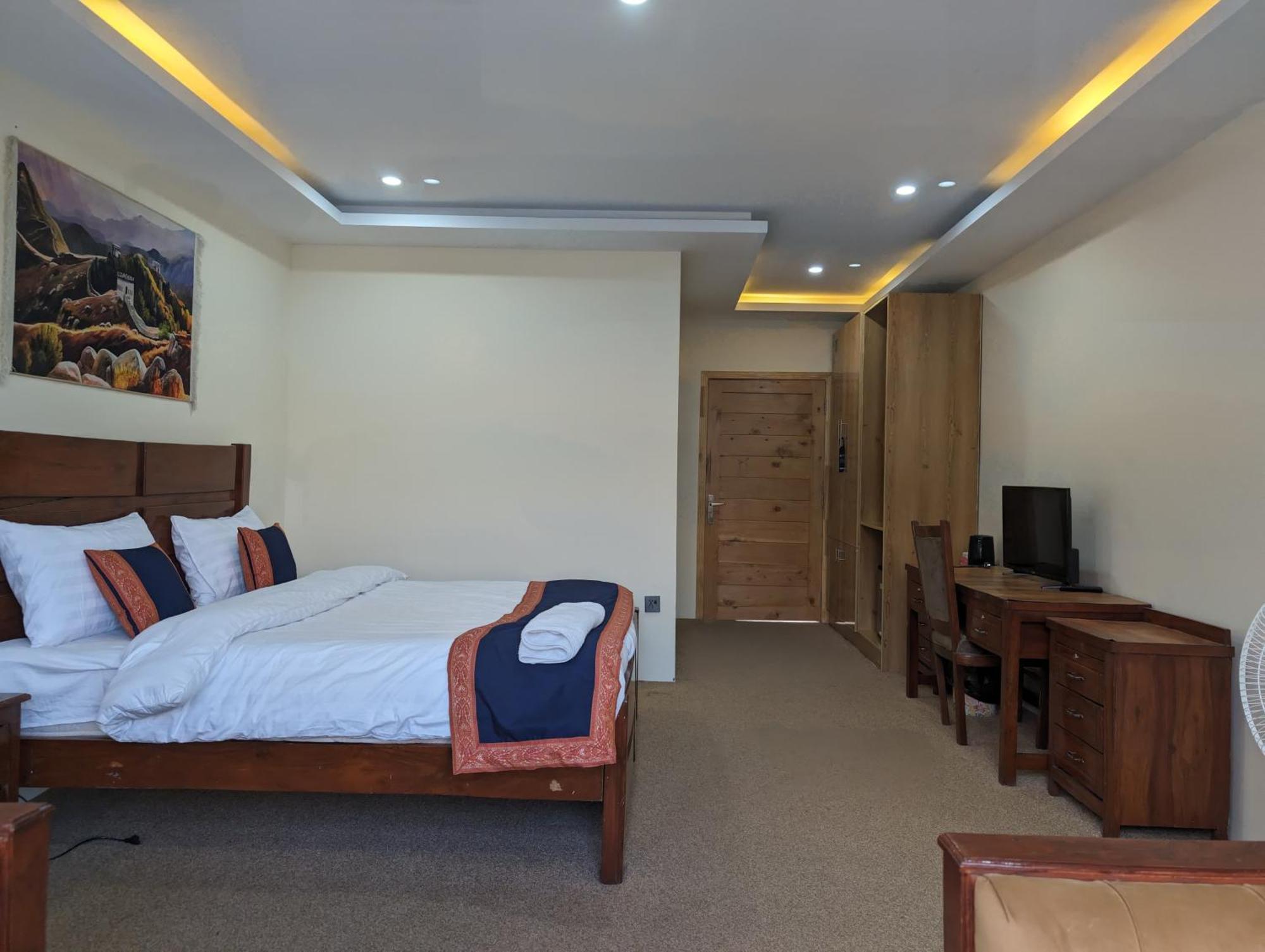Apex Hotels And Resorts Hussaini Karimabad  外观 照片